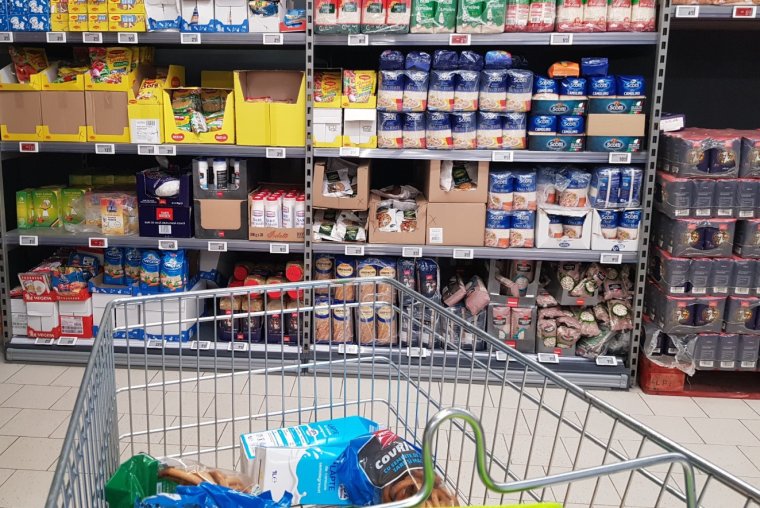 Rengeteg pénzt költ el szuper- és hipermarketekben a romániai lakosság