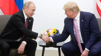 Putyin felköszöntötte a születésnapját ünneplő Trumpot