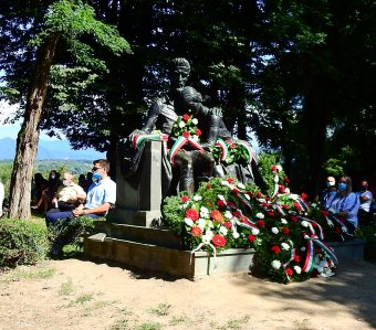 Megújult Teleki-kastély Koltón: Petőfi-kultusszal a megosztottság ellen