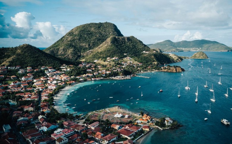 Basse Tere a Karib-térségben fekvő Guadeloupe francia tartomány festői szépségű fővárosa •  Fotó: lovelivetravel.fr