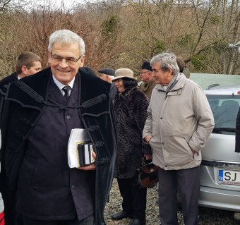 A „rebellis” pap, püspök és politikus – életút-beszélgetés Tőkés Lászlóval az elnyomó hatalommal szembeni ellenállásról
