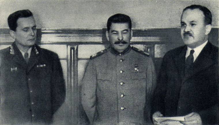 Nukleáris apokalipszissal fenyegetett Sztálin és Tito ellentéte