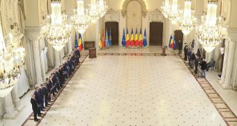 Letették az esküt a Cotroceni-palotában a Bolojan-kormány tagjai