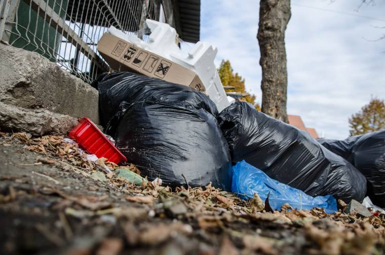 Akik nem fizetnek a szemétszállításért, azokat különadóval sújtják Udvarhelyen