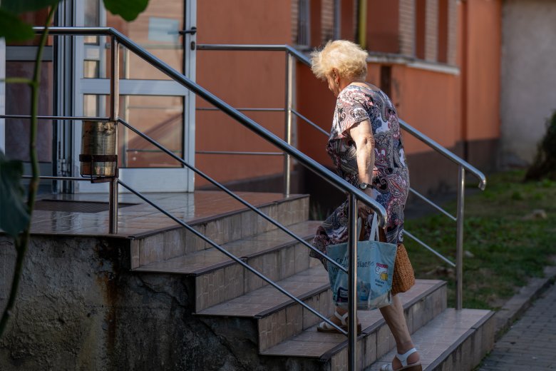 A nyugdíjasok is tiltakoznak a kormány tervezett intézkedései ellen