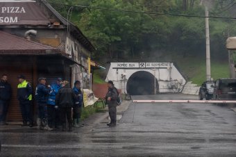 Bányakatasztrófa: már nincs, amit menteni, ki kell menekülni a föld alól